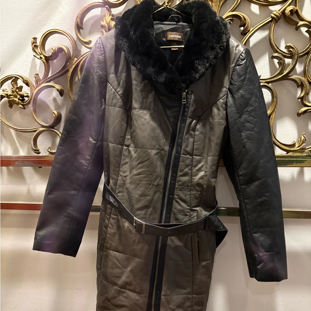 Danier Black Leather Jacket With Fur Collar